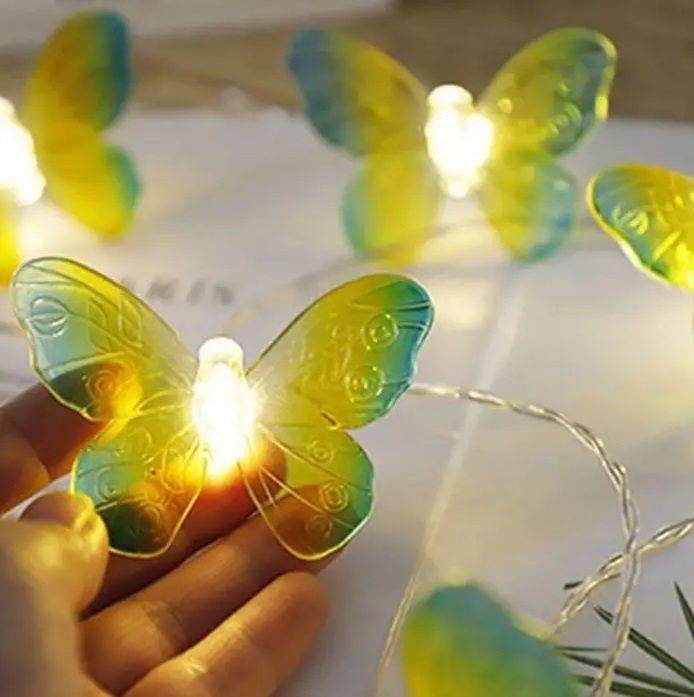 Sznurek świetlny z motylkami