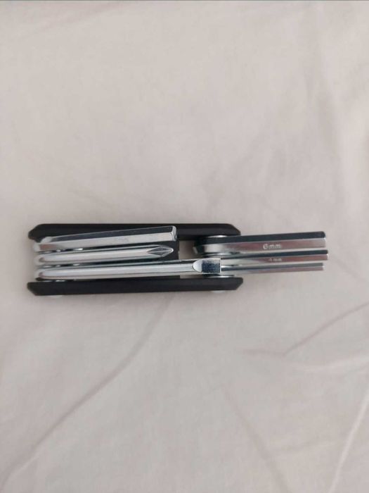 Multitool 6w1 naprawczy narzędzie wielofunkcyjne rowerowe turystyczne