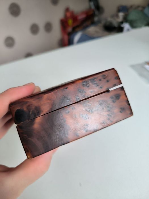 Винтажная шкатулка из  дерева туи.