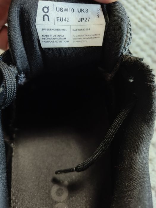 Кросівки On running cloudrunner 2