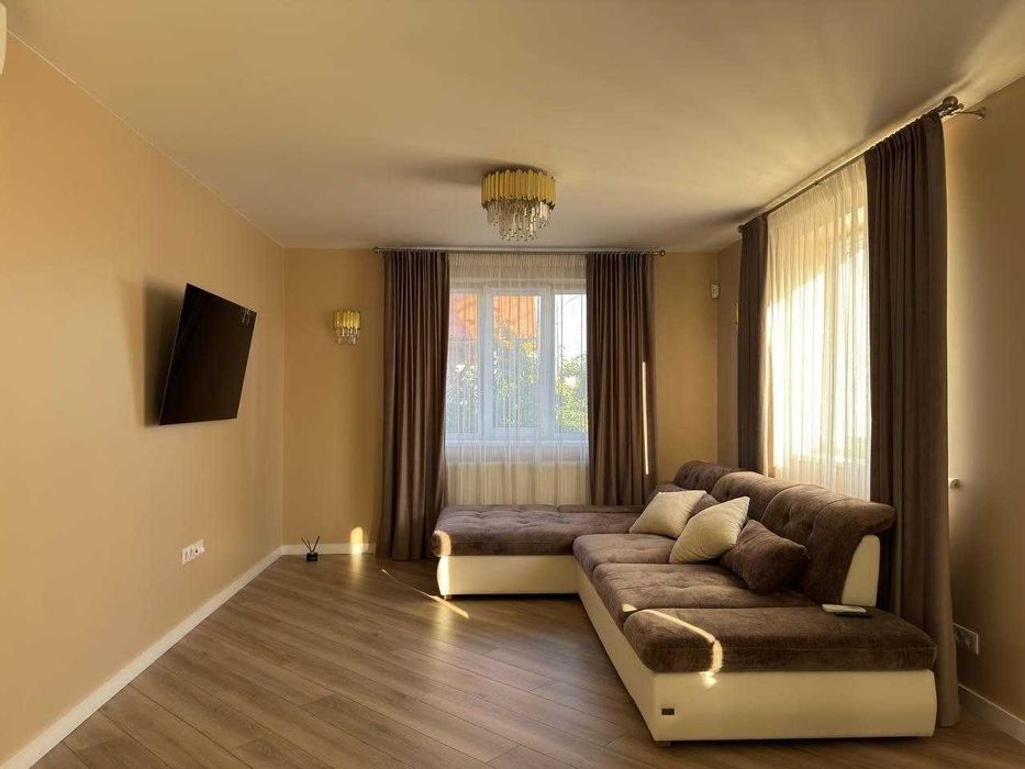 Сучасний будинок з ремонтом біля Івано-Франківська | 158 м² | 4 сотки