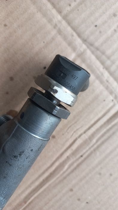 Listwa wtryskowa paliwowa bmw 3.0d m57n2 e60 e90 x3 x5 e65