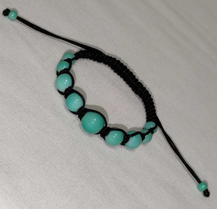 B130 Bransoletka z koralikami makrama pleciona Handmade