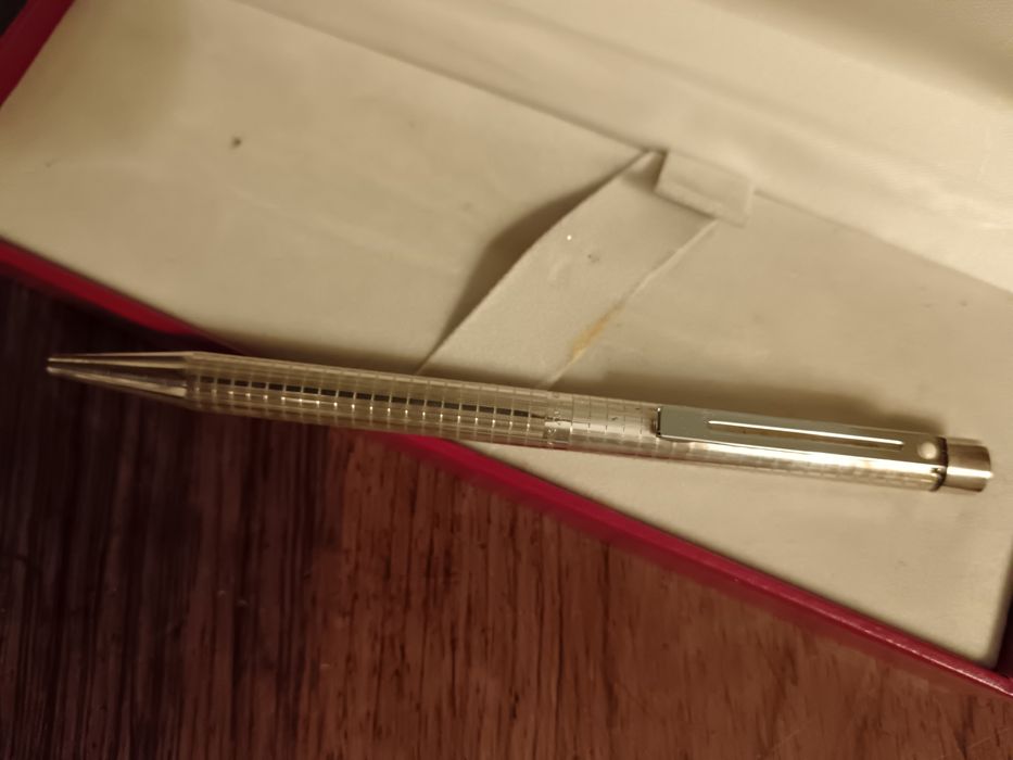 Canetas - esferográfica Sheaffer Targa em prata