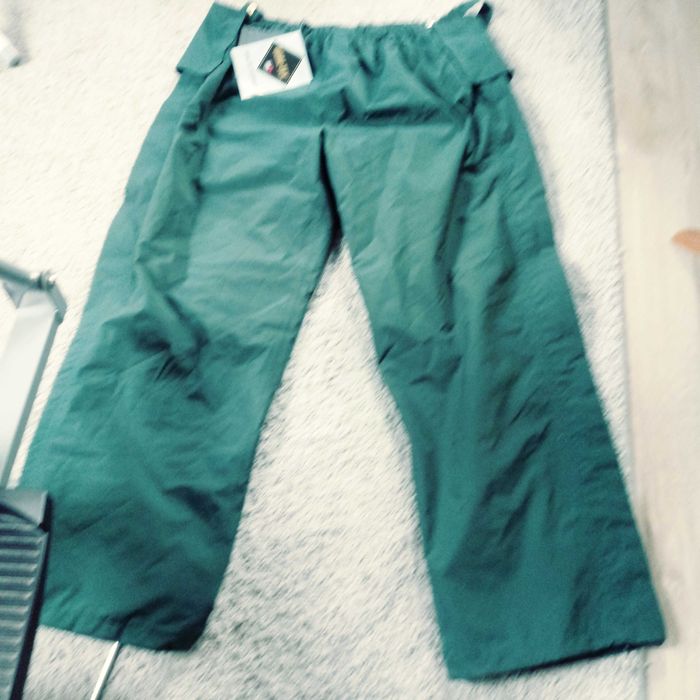 Spodnie w góry Gore Tex rozmiar XXL