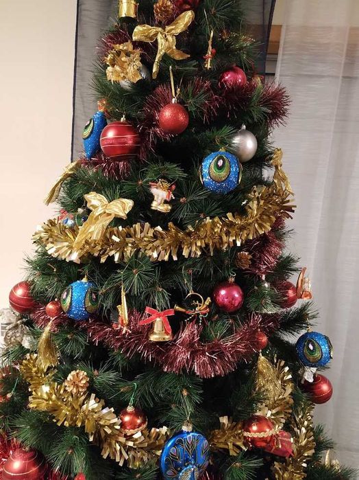 Arvore de Natal 2m + arvore pequena + caixas de decorações