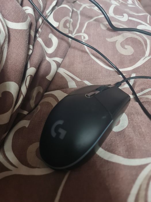 Ігрова миша Logitech g102