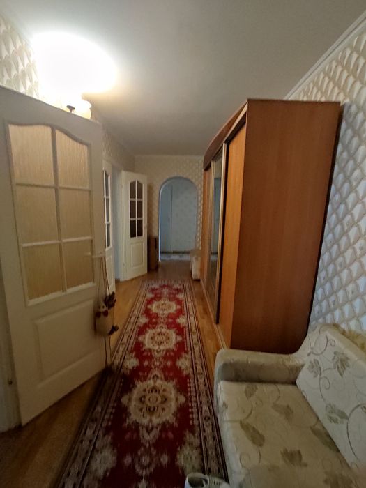 2х вул. Драгоманова 44а м. Позняки 5хв.пішки