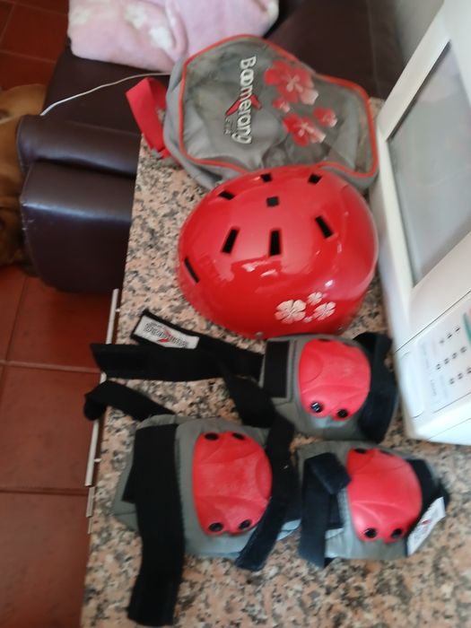 capacete e mais essas peças