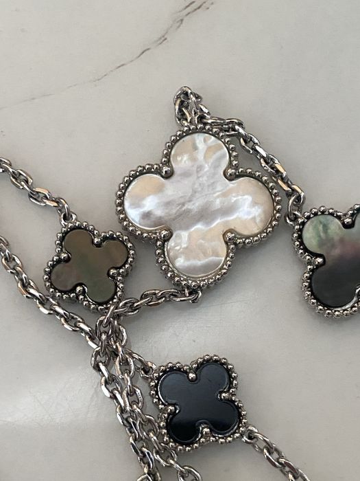 Van Cleef & Arpels Alhambra, бижутерия длинное колье