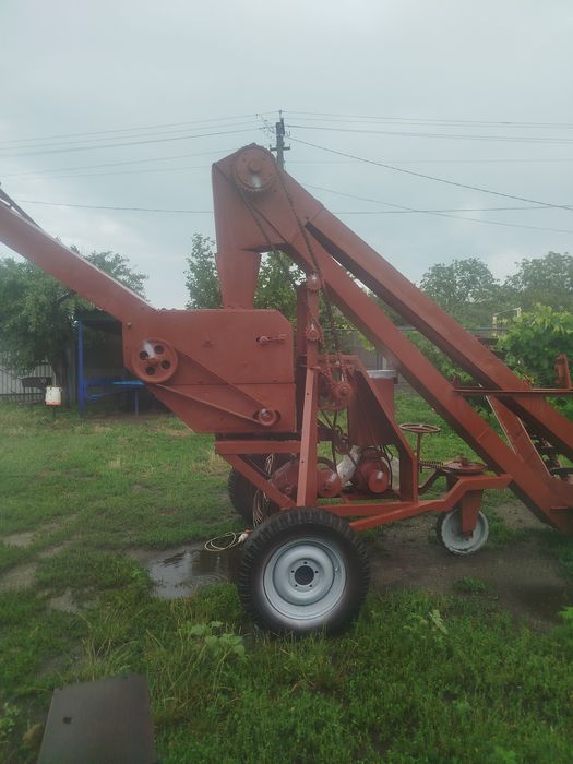 Зерномет  ЗМ-60 .