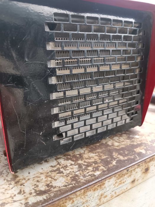 Обогреватель, дуйчик ПТС-2000 тепловентилятор