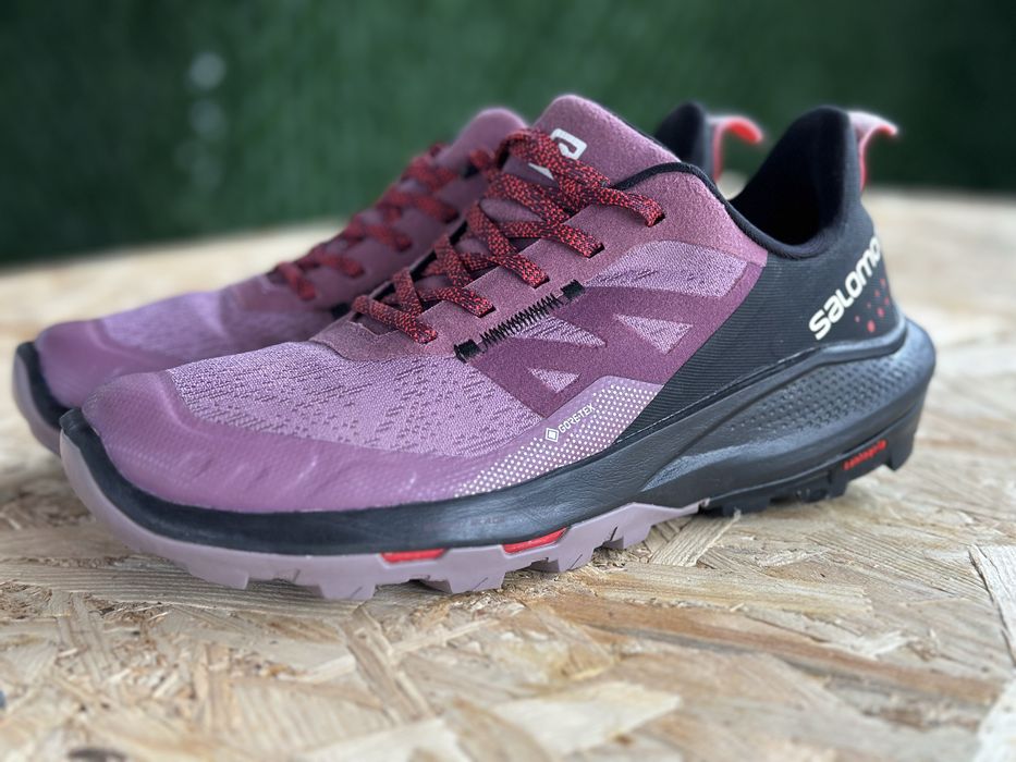 женские треккинговые кроссовки Salomon Outpulse GTX