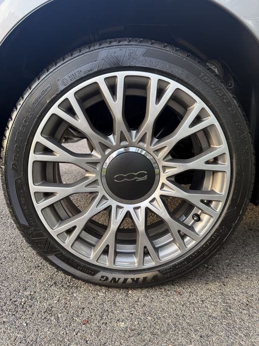 2014 • Turbo 0.9 • Fiat 500 • 1 Dono • 85 cv • Bancos em Pele • Teto