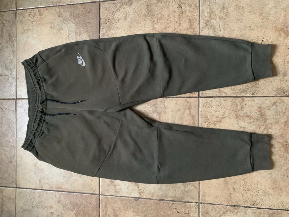 Штани Nike Tech Fleece. L