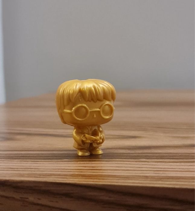 Harry Potter (Dourado)