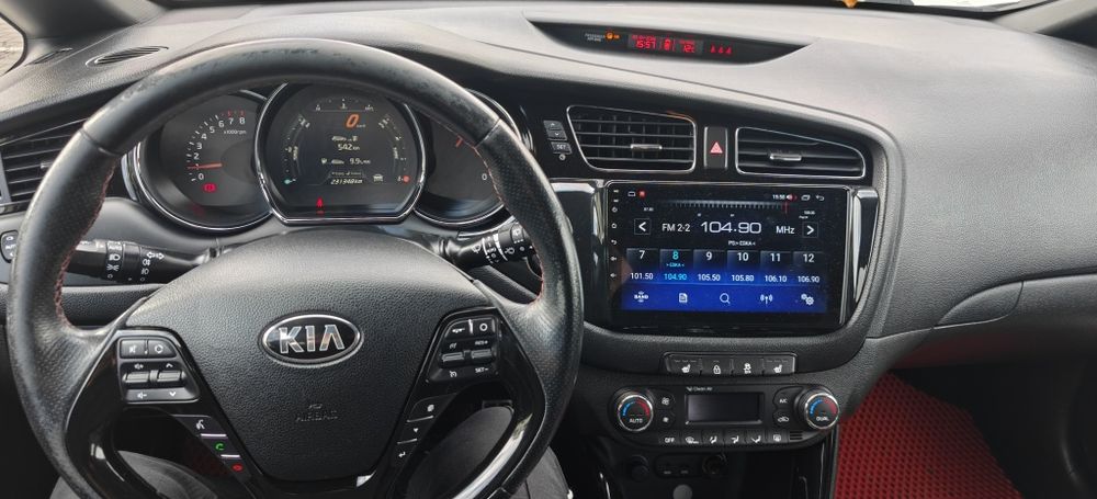 Kia cee'd 1.6 t-gdi 204 km