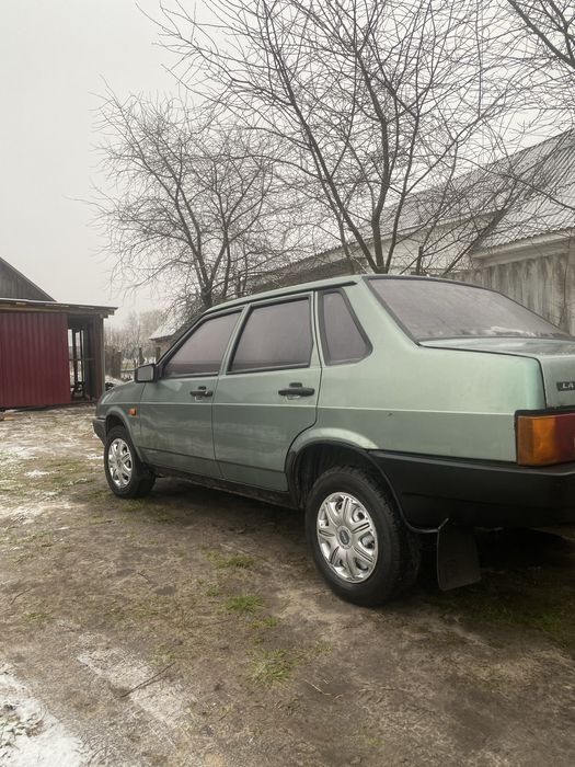 Продам ВАЗ 21099