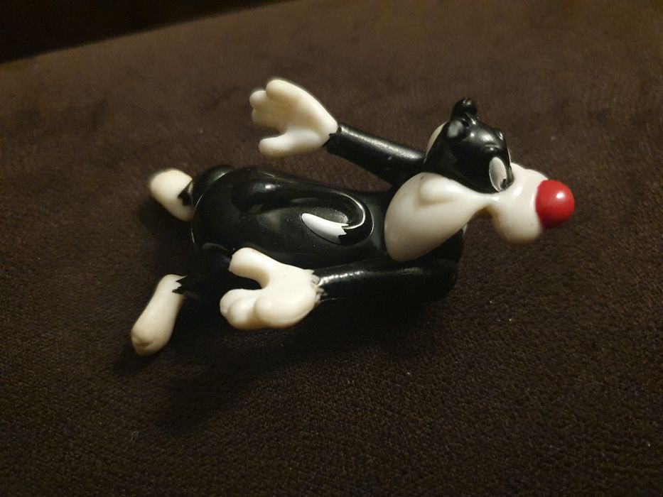 Zabawka figurka kot Sylwester