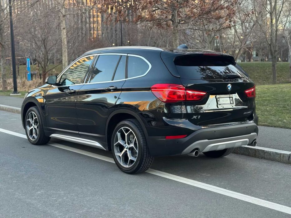 BMW X1 xDrive28i      2019