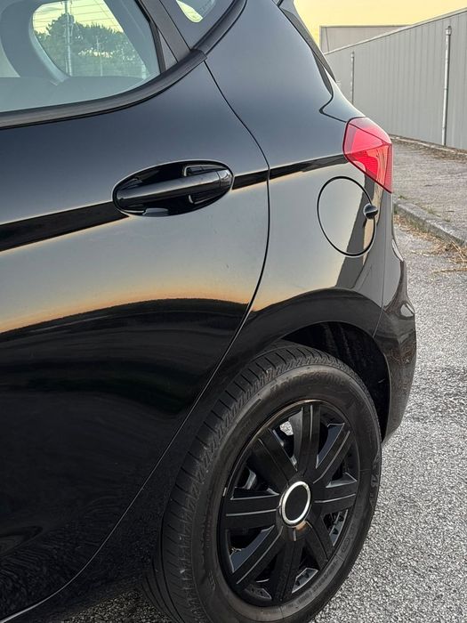 Ford Fiesta 1.1 Ti-VCT Business