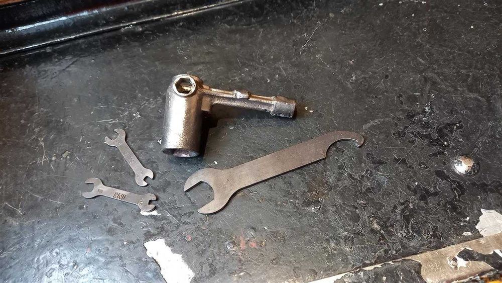 Комплектные ключи для мопедов,велосипедов РМЗ,ЛМЗ,ЗИФ,ХВЗ и др. СССР