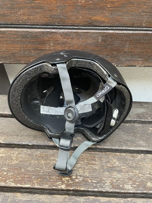 Vendo capacete para desportos radicais