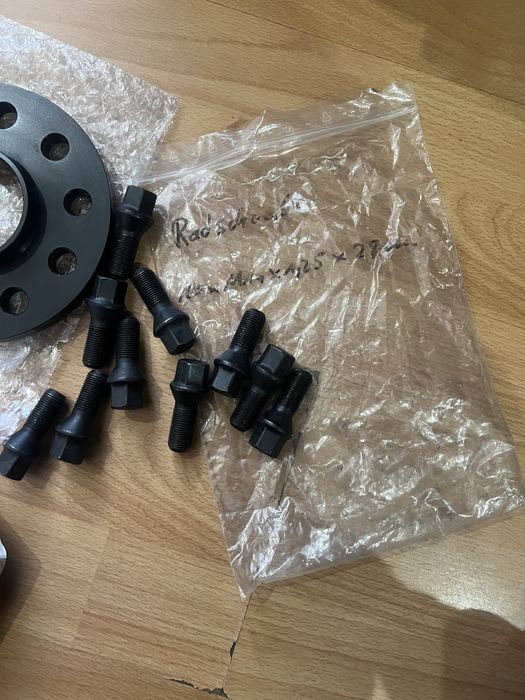 Проставки Hamann 20мм 5x120 BMW  + болты