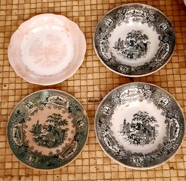 Sacavém Ceramic Plates