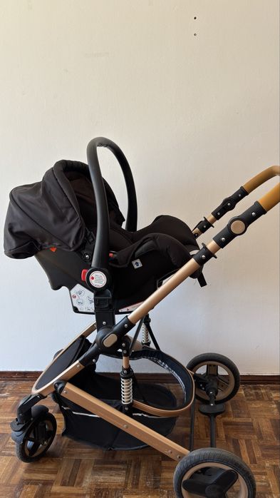Carro de Bebé 3 em 1