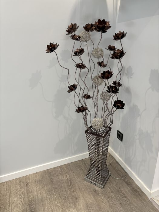 Candeeiro decorativo com luzes