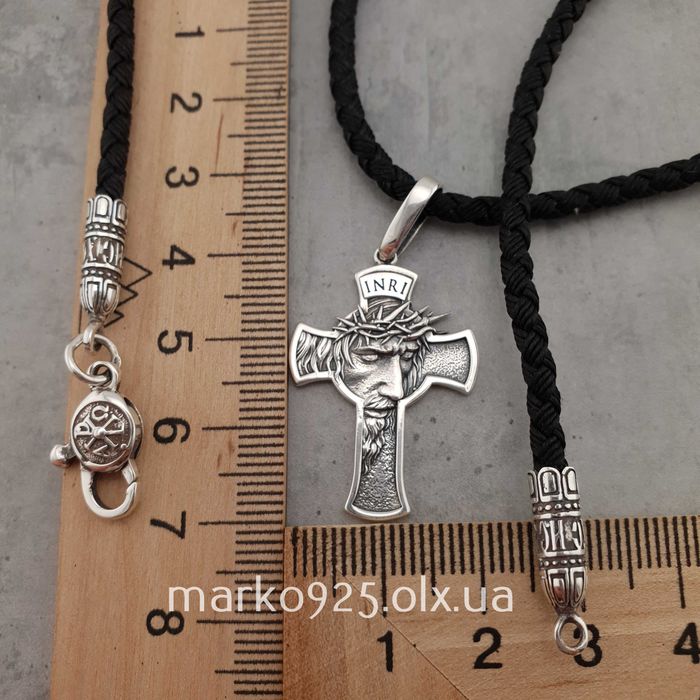 Срібний хрестик чоловічий шовковий шнур джгутик срібні вставками 3 мм