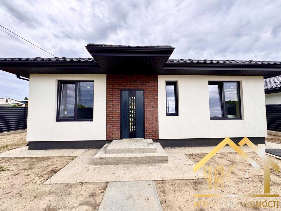 Продаж сучасного одноповерхового будинку 105 м² у с.Білогородка з ГАЗом