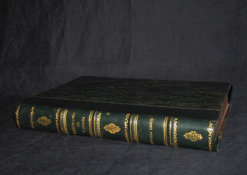 Livro Fernão de Magalhães Léonce Peillard