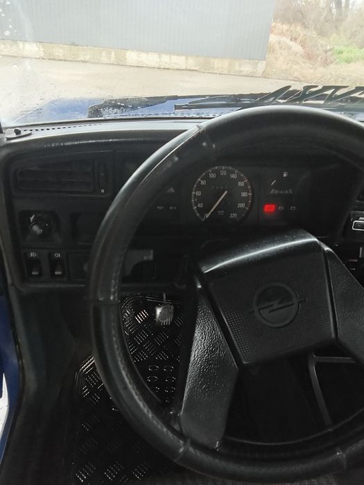 Продам  автомобіль