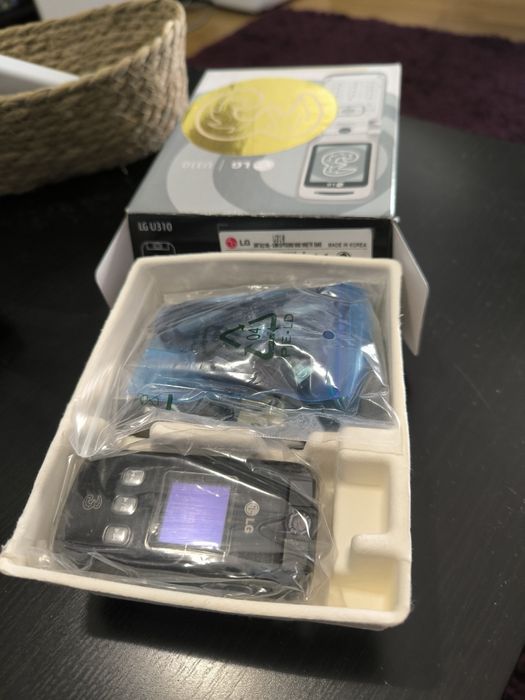 Telemóvel LG U310