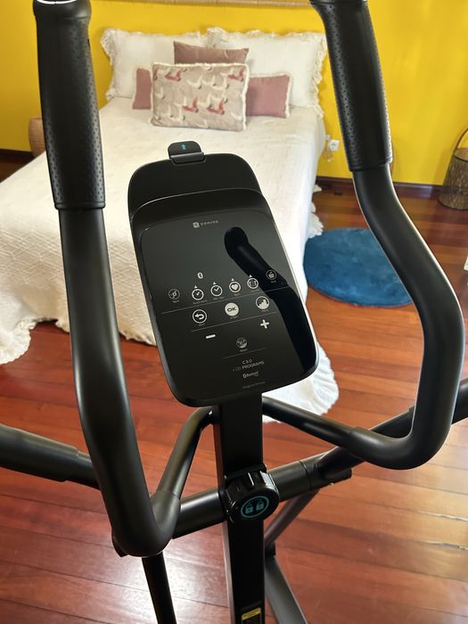 Eliptica - pouco uso  - Domyos425958328784005124