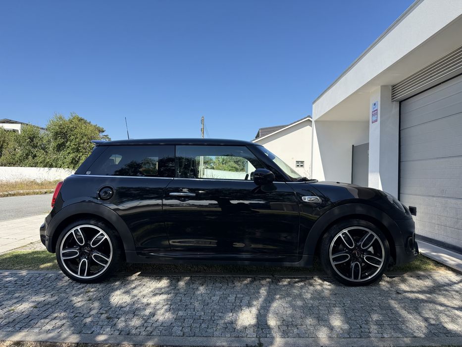 Mini Cooper S 2.0 - Full Extras