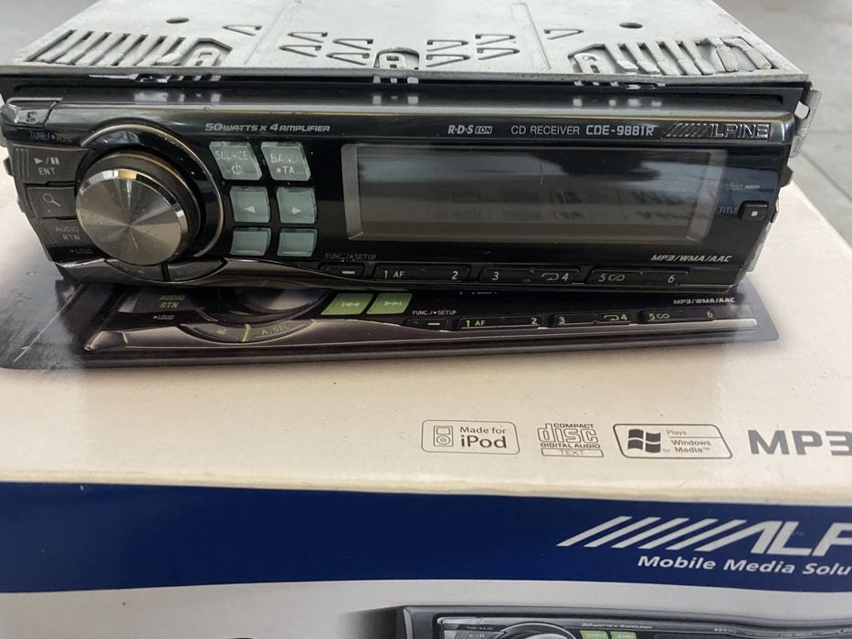 Radio Alpine CDE-9981R