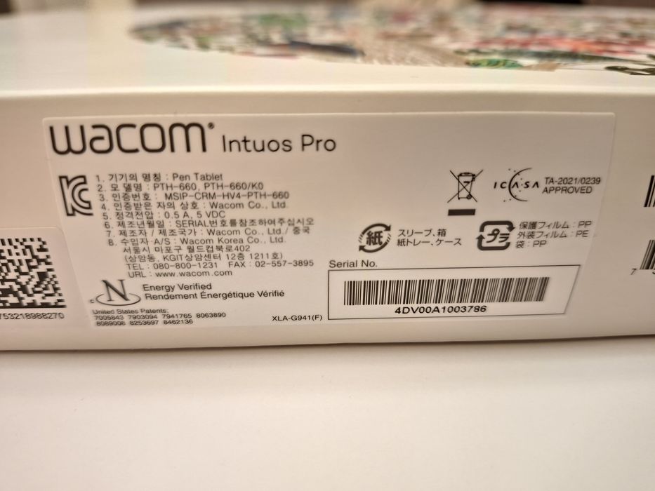 Tablet Graficzny WACOM Intuos Pro pth-660 "medium", NOWY, NIEUŻYWANY!!