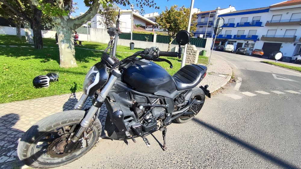 Moto Benelli 502 C