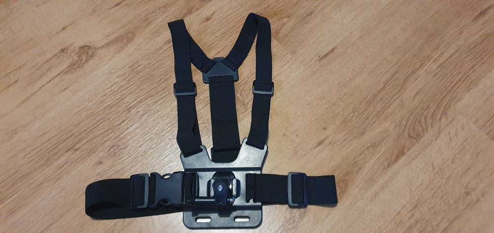 Szelki, uchwyt na kamere sportową