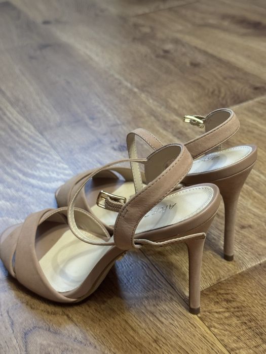 Босоніжки AREZZO беж