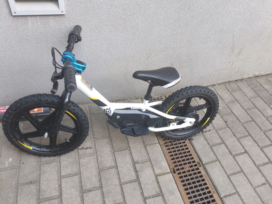 Elektryczny Rowerek 16 Husqvarna Stacyc