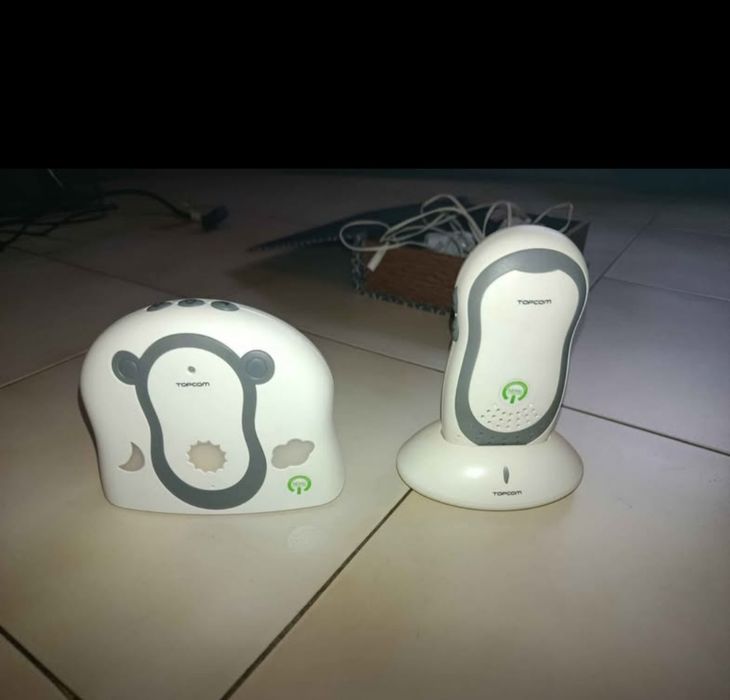 Intercomunicador Topcom Baby Monitor 

Conjunto de duas unidades