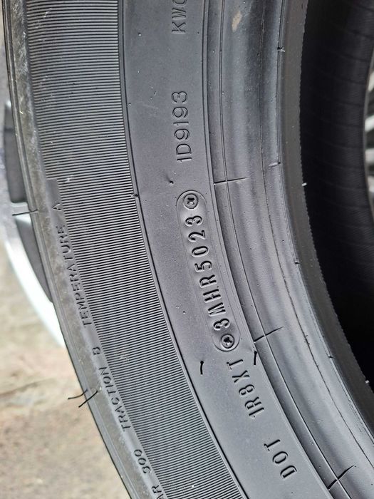 Шини Б/У Демо 4шт 265/60 R18 110H at25 Dunlop Grandtek .