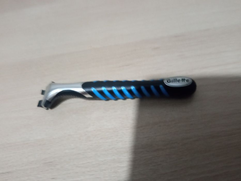 Gillette Sensor excel + maszynka Quattro.