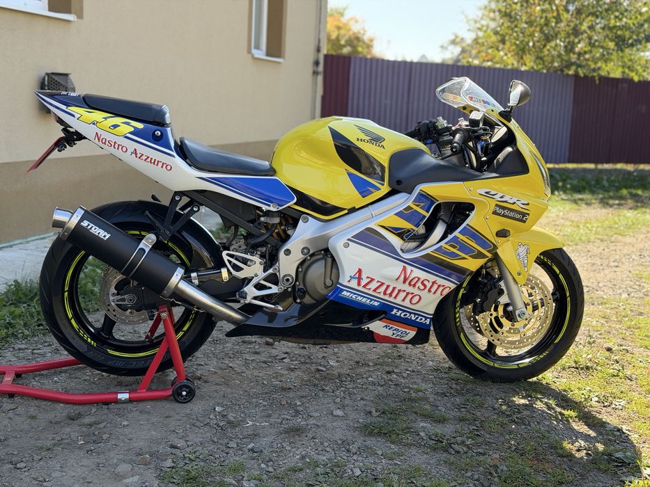 Honda CBR600 f4i 2005 Valentino Rossi