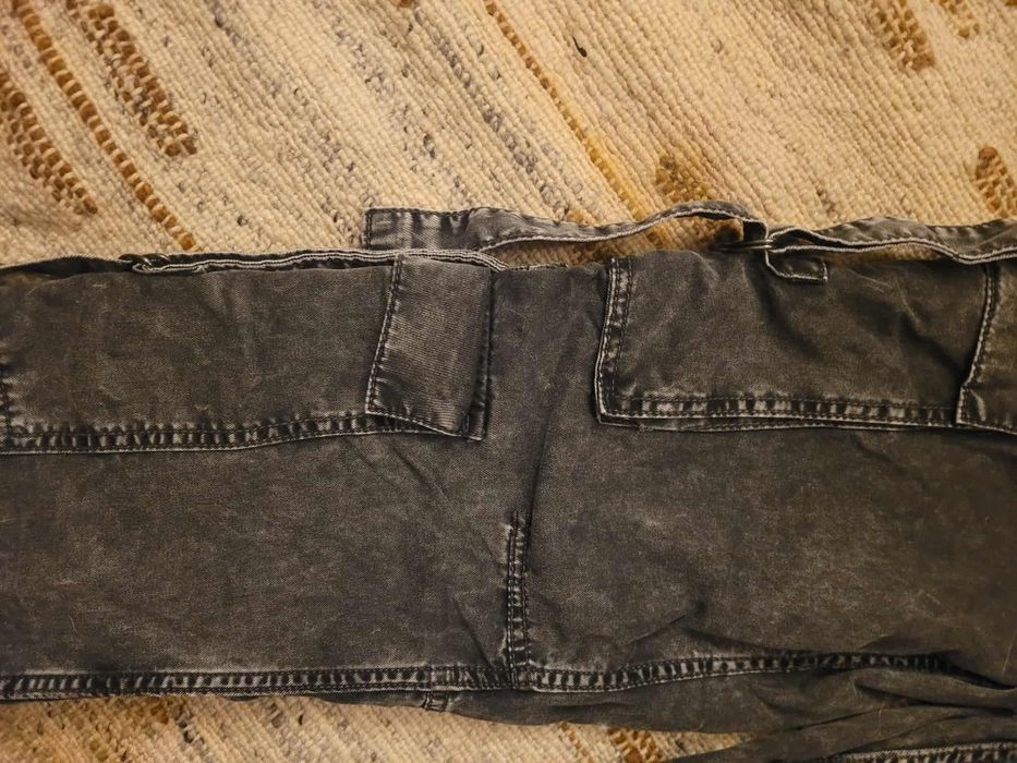 Spodnie damskie bojówki Bershka rozmiar 32