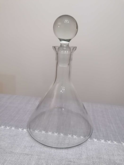 Glass Bottles/Decanters424291738259312644